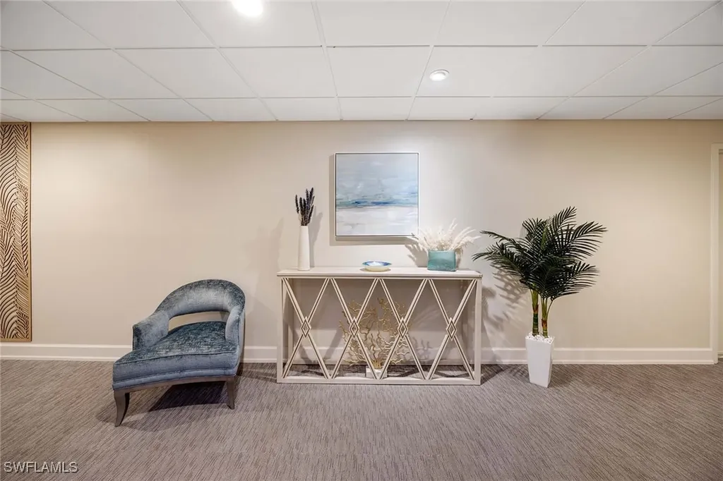 555 Park Shore Drive Naples FL 34103