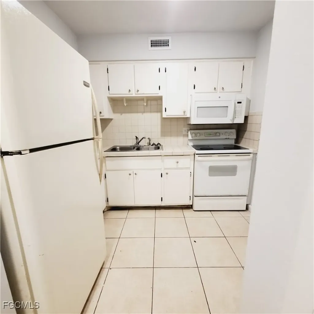 732 Gerald Avenue Lehigh Acres FL 33936