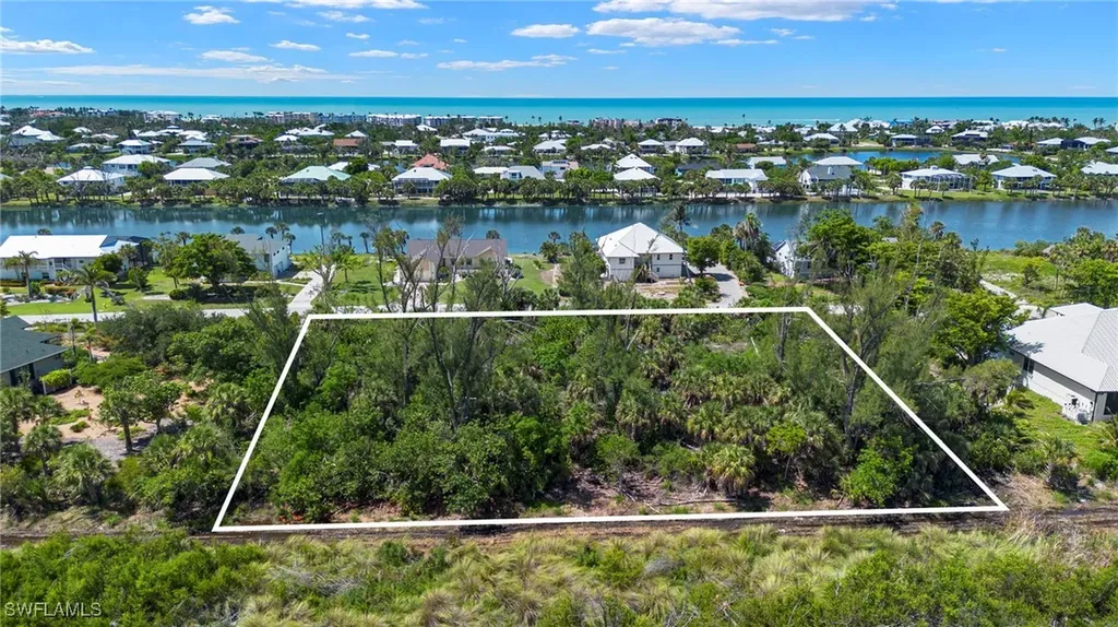 554 Lake Murex Circle Sanibel FL 33957