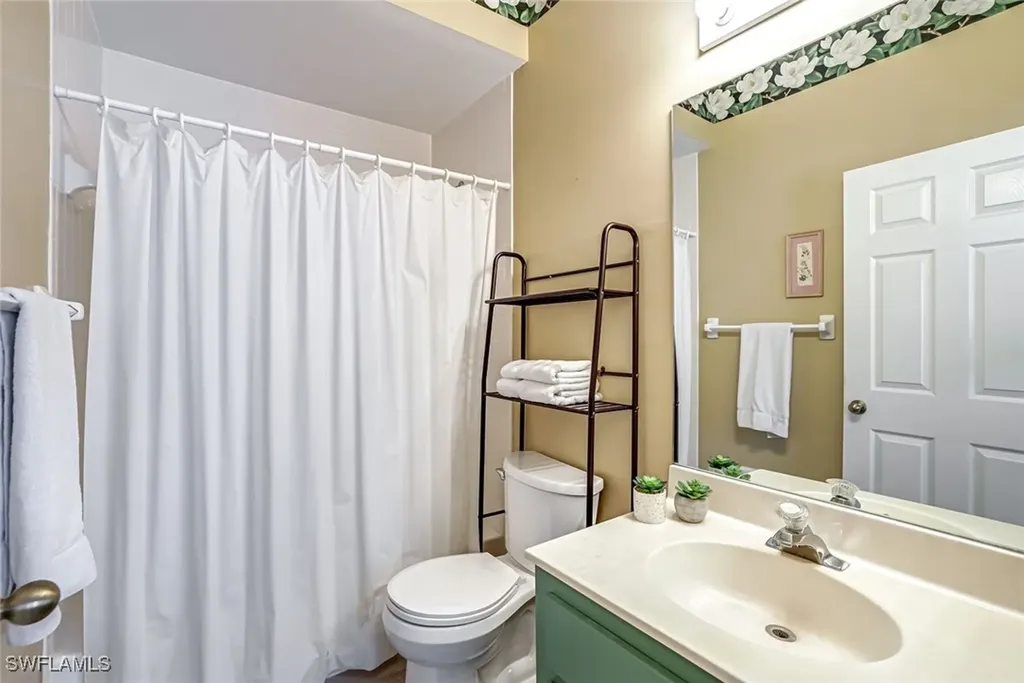 10720 Bahia Terrado Circle Estero FL 33928