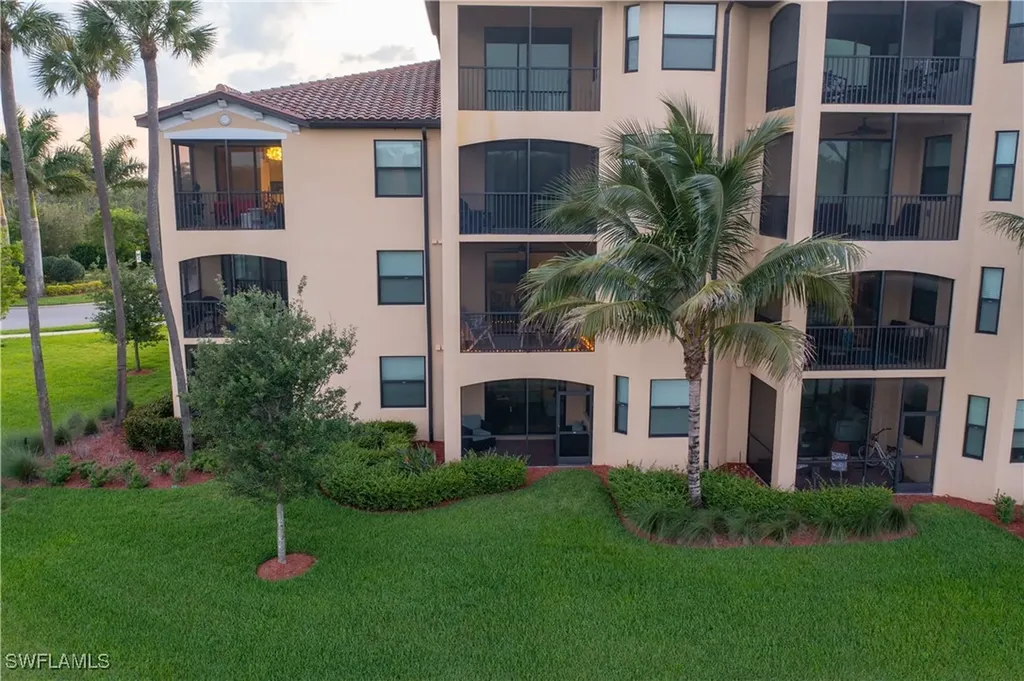 9572 Trevi Court Naples FL 34113