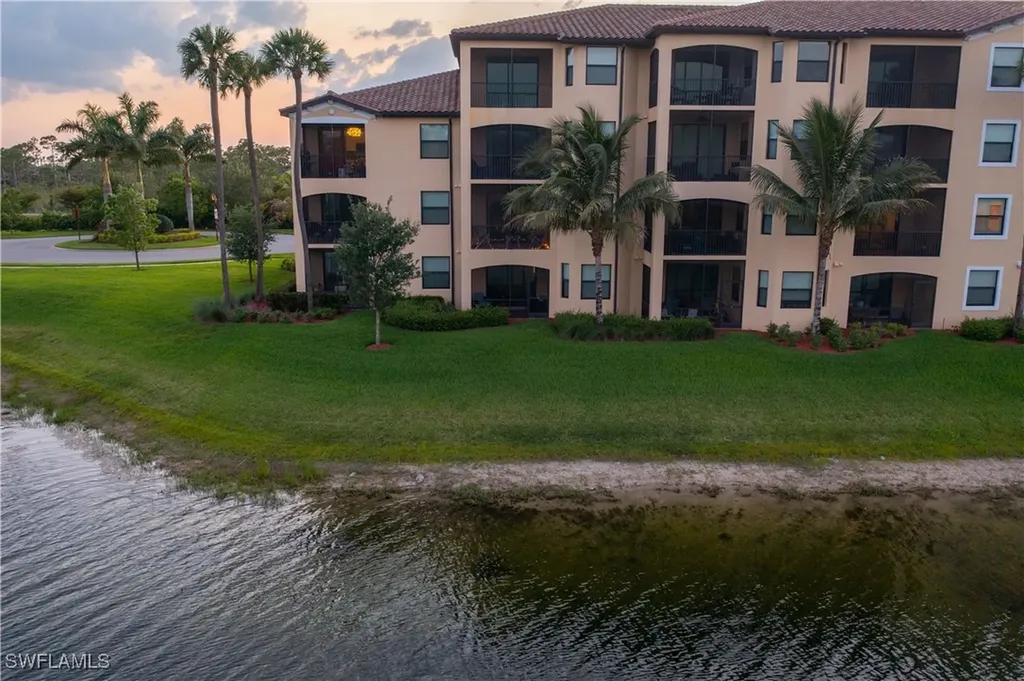9572 Trevi Court Naples FL 34113