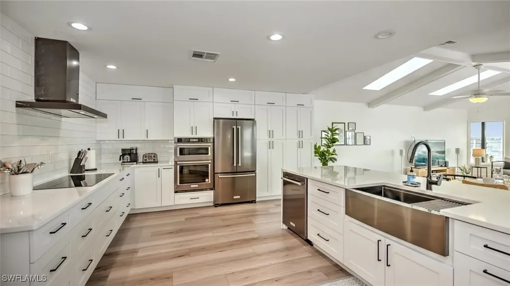 3123 SE 22nd Place Cape Coral FL 33904