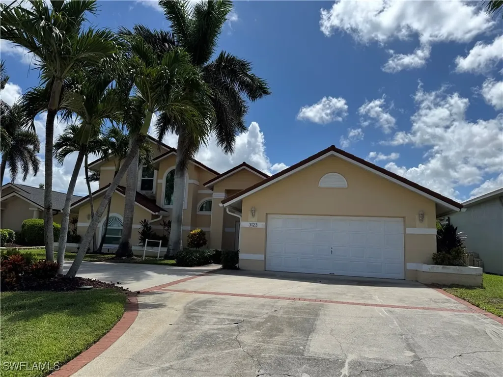 3123 SE 22nd Place Cape Coral FL 33904