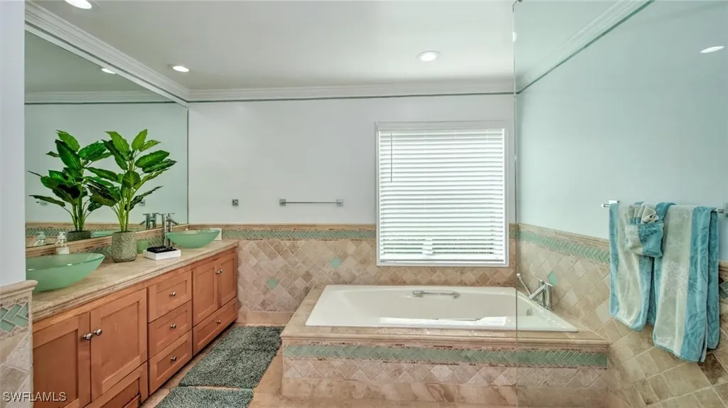 3123 SE 22nd Place Cape Coral FL 33904
