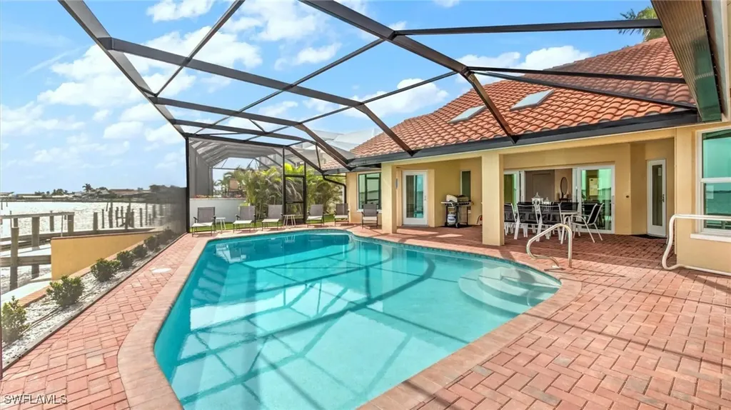 3123 SE 22nd Place Cape Coral FL 33904