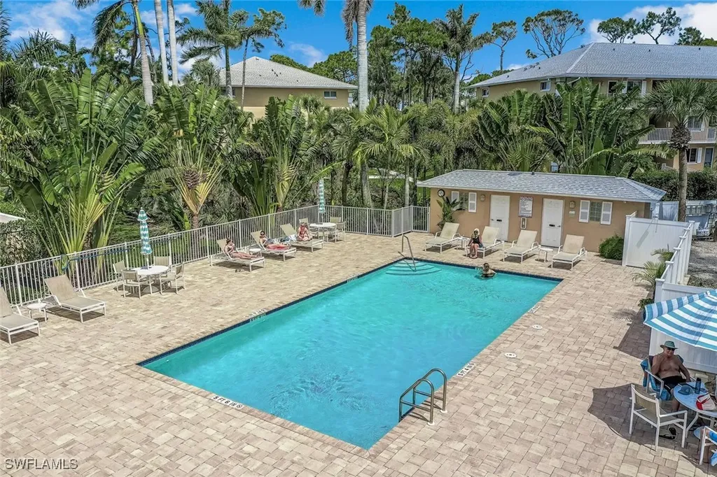 3002 Sandpiper Bay Circle Naples FL 34112