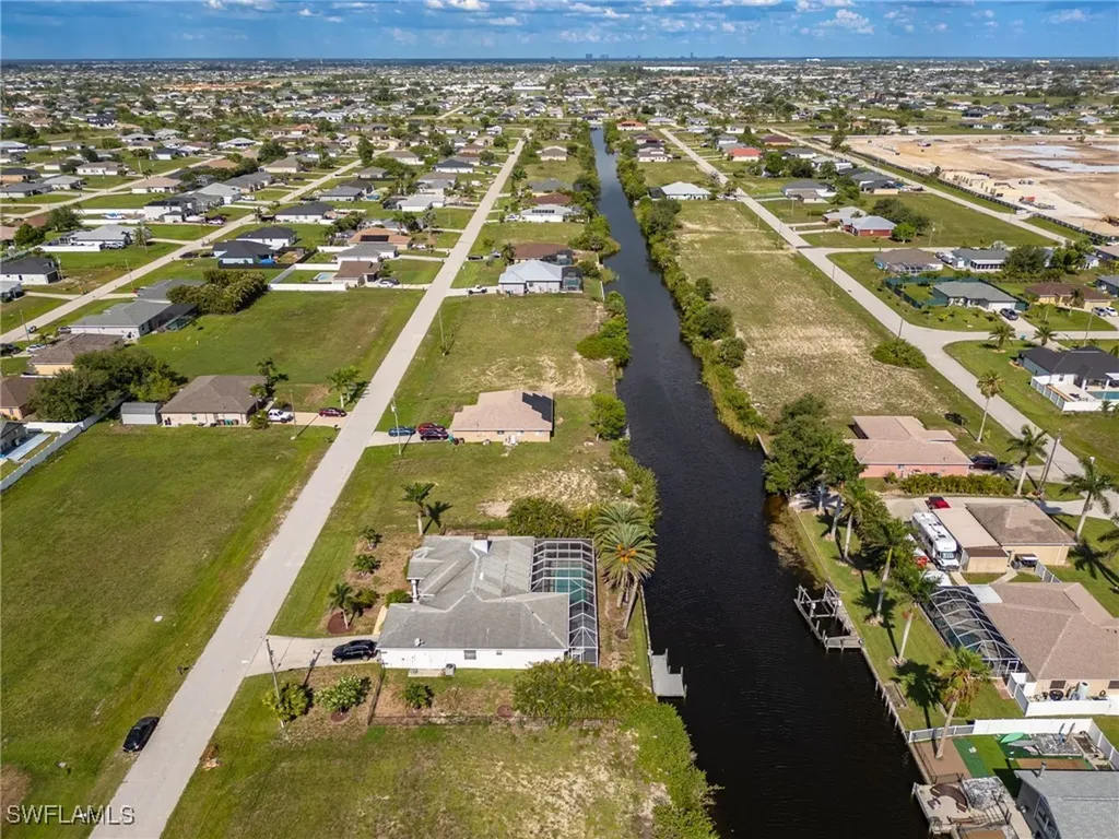 2226 NW 4th Street Cape Coral FL 33993