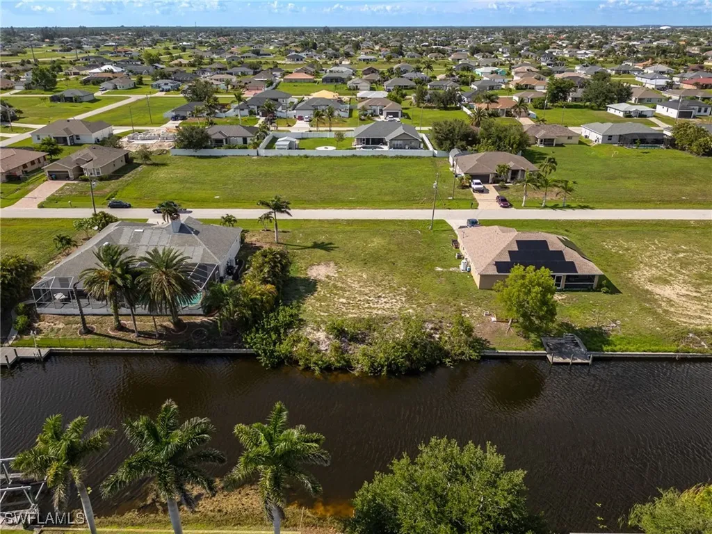 2226 NW 4th Street Cape Coral FL 33993