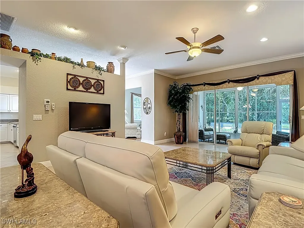2050 Rio Nuevo Drive North Fort Myers FL 33917