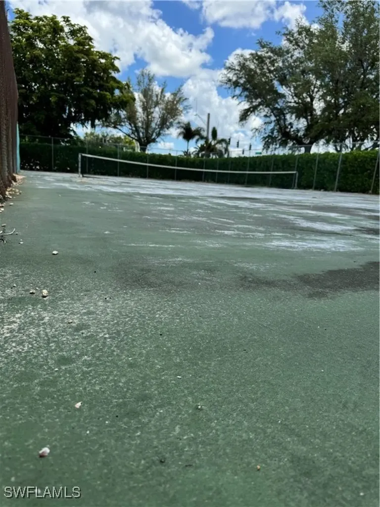 5307 Summerlin Road Fort Myers FL 33919