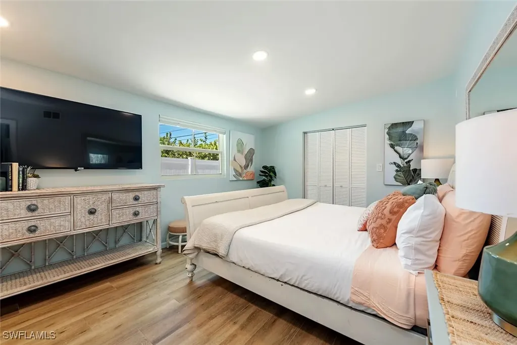 1971 Holiday Lane Naples FL 34104