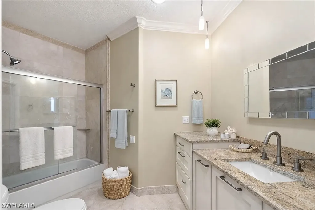 13162 Bridgeford Avenue Bonita Springs FL 34135