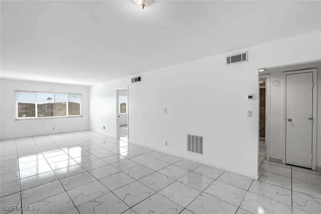 1000 Manatee Road Naples FL 34114