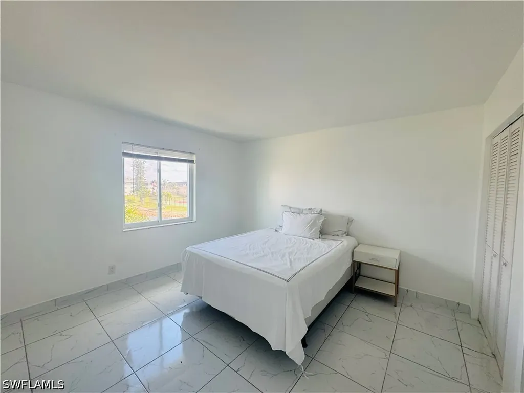 1000 Manatee Road Naples FL 34114