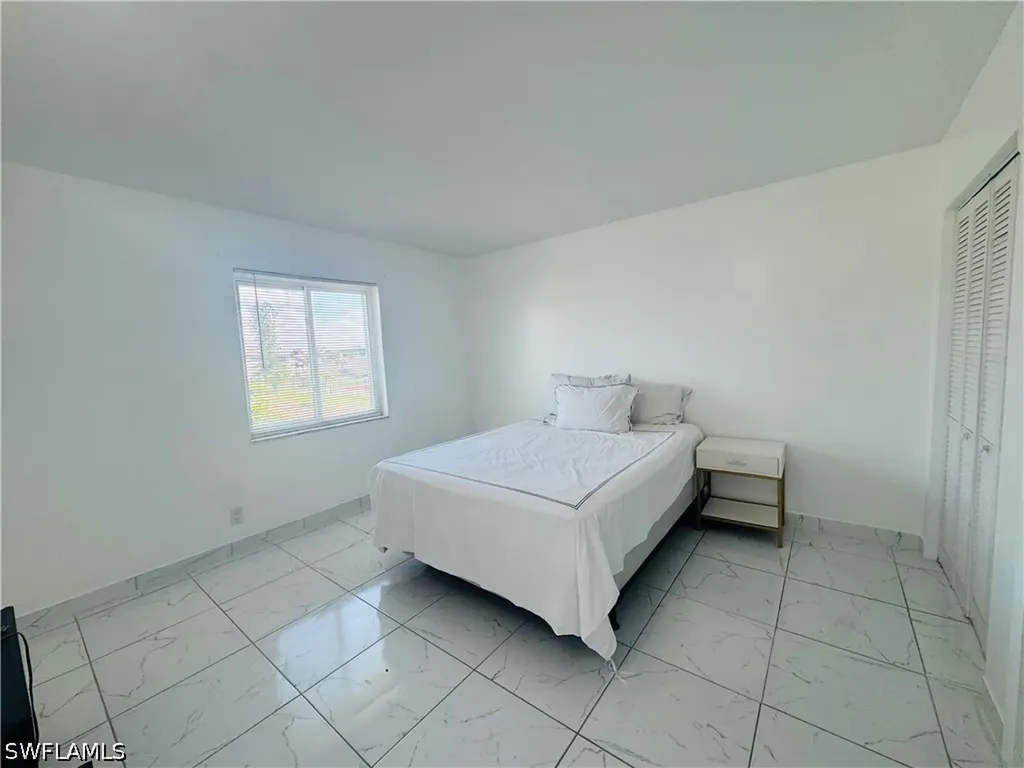 1000 Manatee Road Naples FL 34114