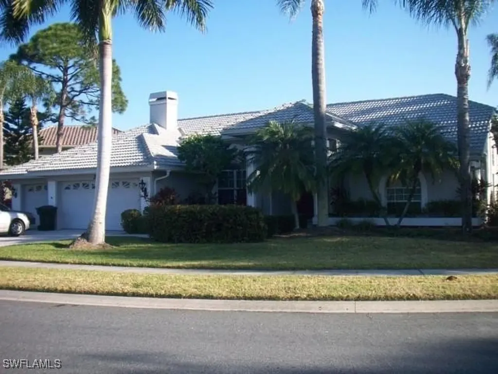 24 Falconwood Court Fort Myers FL 33919
