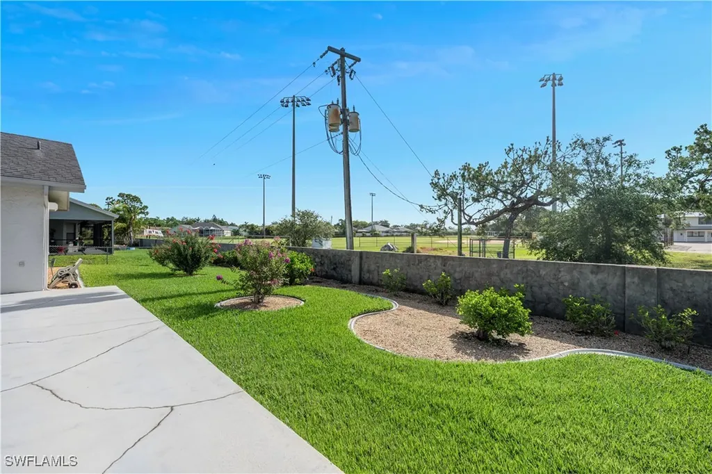 17347 Meadow Lake Circle Fort Myers FL 33967