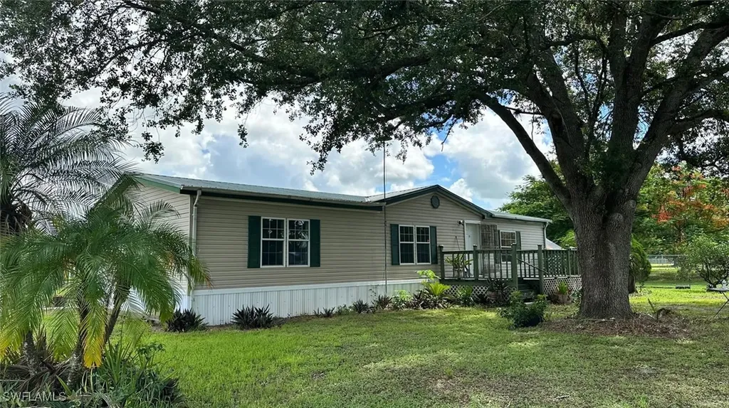 275 Bald Cypress Avenue Clewiston FL 33440