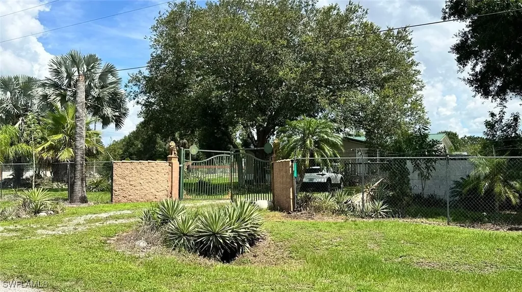 275 Bald Cypress Avenue Clewiston FL 33440