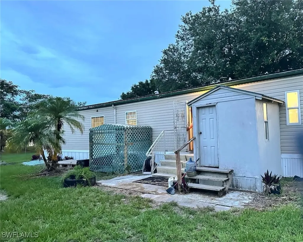 275 Bald Cypress Avenue Clewiston FL 33440