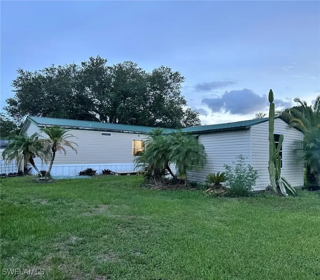 275 Bald Cypress Avenue Clewiston FL 33440