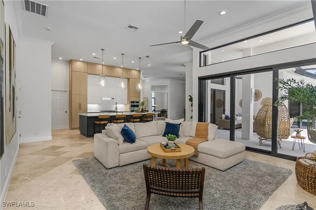 1984 Mission Drive Naples FL 34109