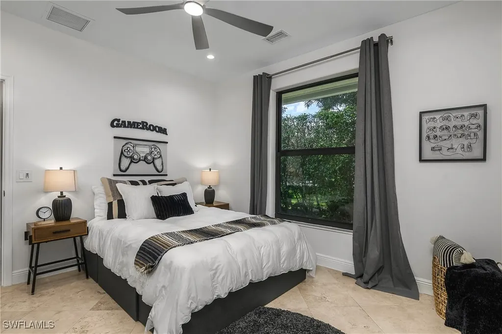 1984 Mission Drive Naples FL 34109