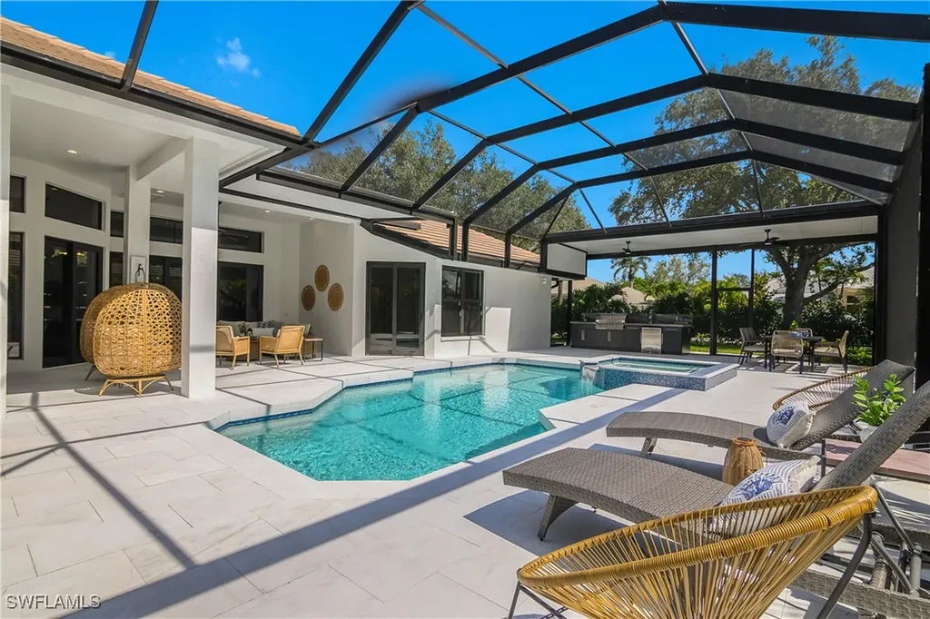1984 Mission Drive Naples FL 34109