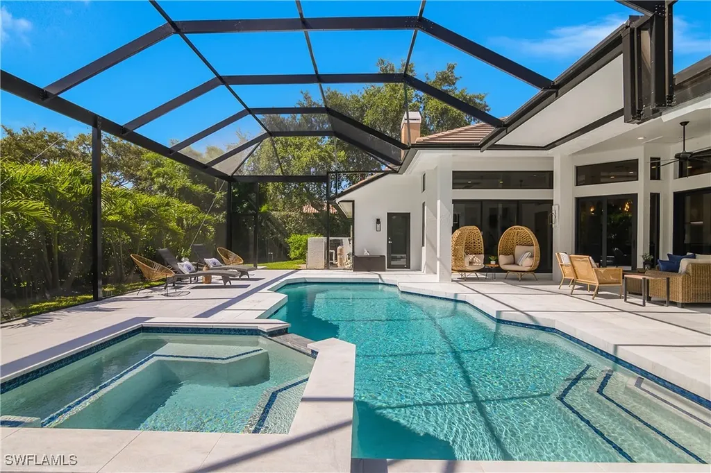 1984 Mission Drive Naples FL 34109