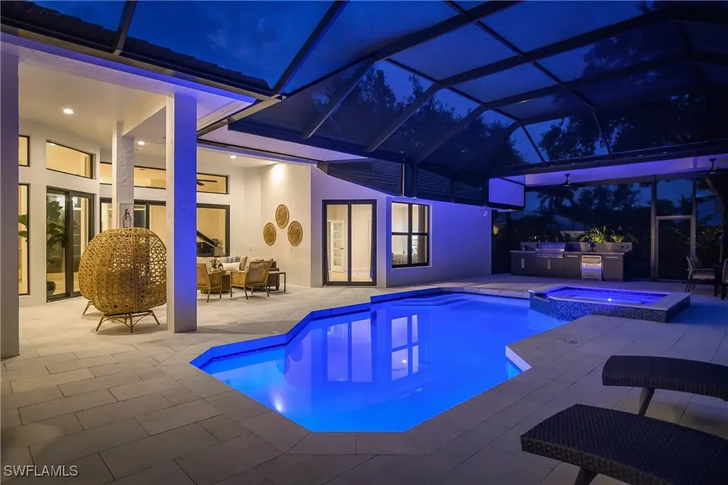 1984 Mission Drive Naples FL 34109