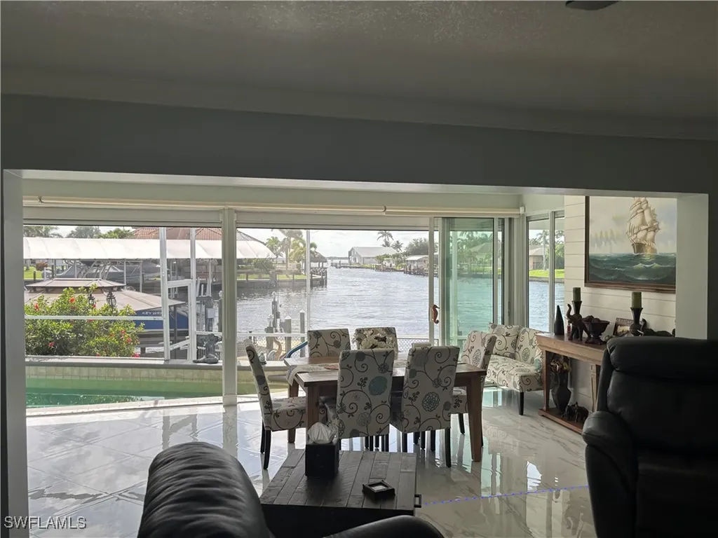 1951 SE 32nd Street Cape Coral FL 33904