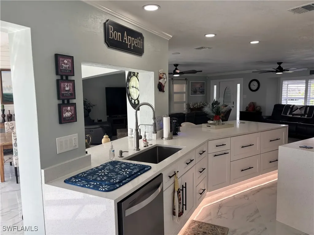 1951 SE 32nd Street Cape Coral FL 33904
