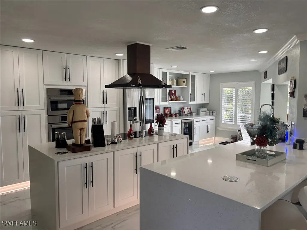 1951 SE 32nd Street Cape Coral FL 33904