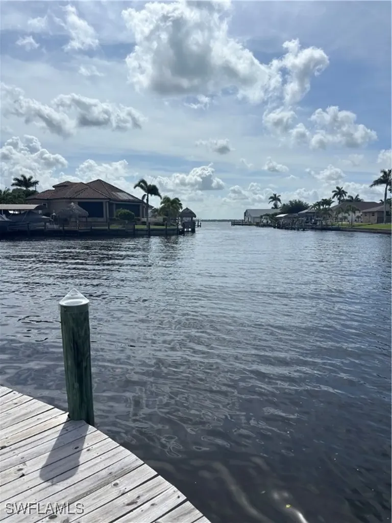 1951 SE 32nd Street Cape Coral FL 33904