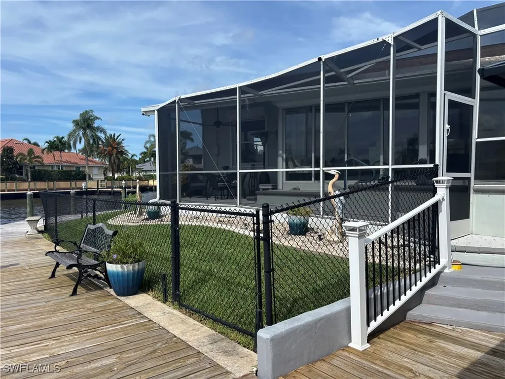 1951 SE 32nd Street Cape Coral FL 33904