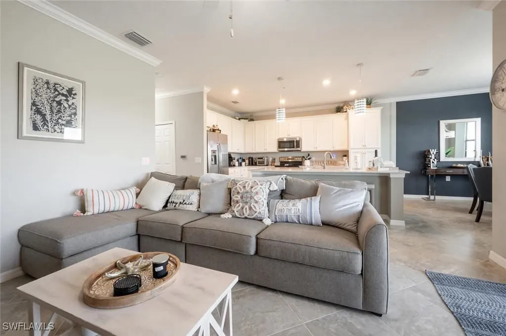 9572 Trevi Court Naples FL 34113