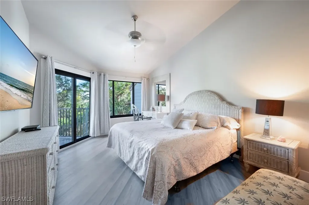 27113 Oakwood Lake Drive Bonita Springs FL 34134