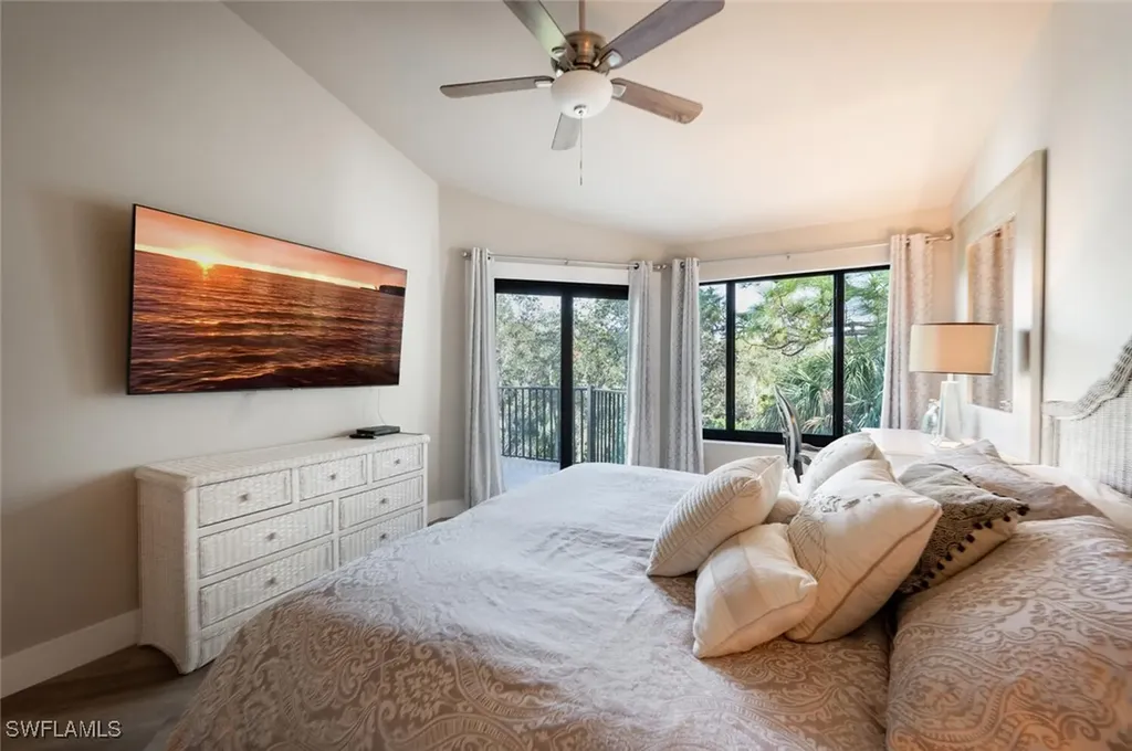 27113 Oakwood Lake Drive Bonita Springs FL 34134