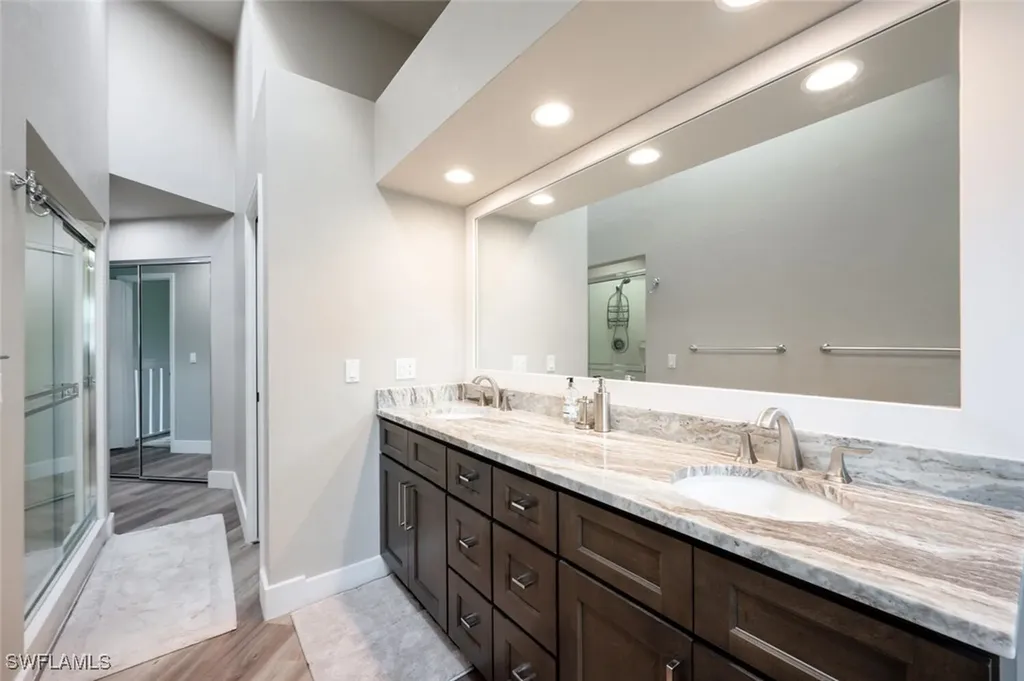27113 Oakwood Lake Drive Bonita Springs FL 34134