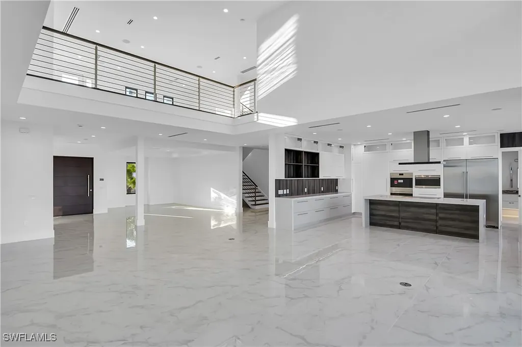 5735 Riverside Drive Cape Coral FL 33904