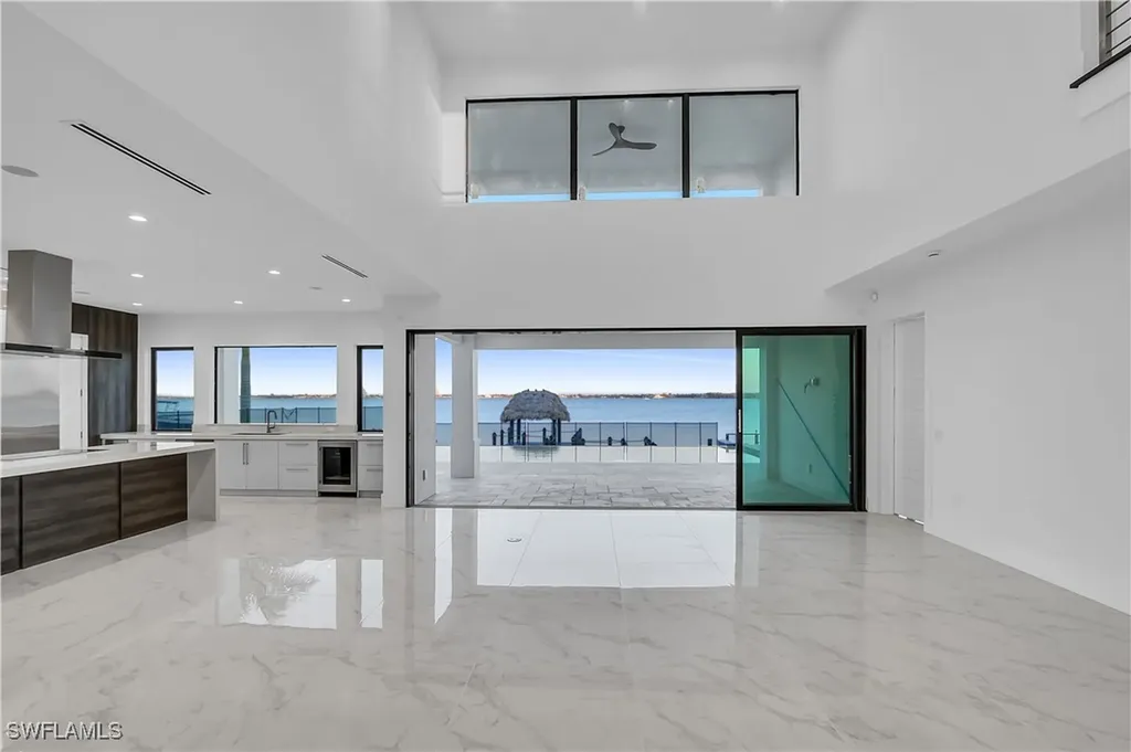 5735 Riverside Drive Cape Coral FL 33904