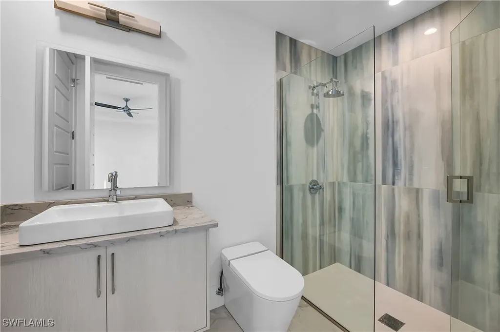 5735 Riverside Drive Cape Coral FL 33904