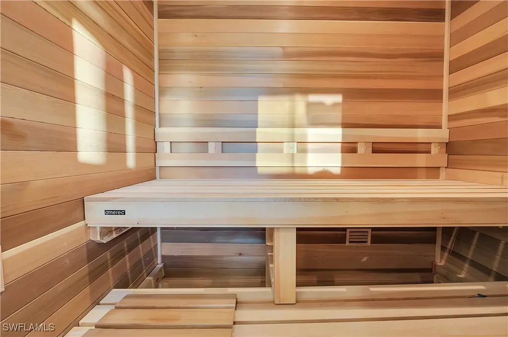 5735 Riverside Drive Cape Coral FL 33904