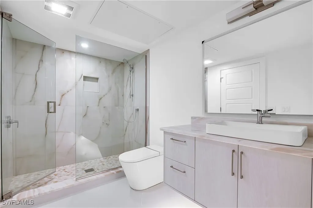 5735 Riverside Drive Cape Coral FL 33904