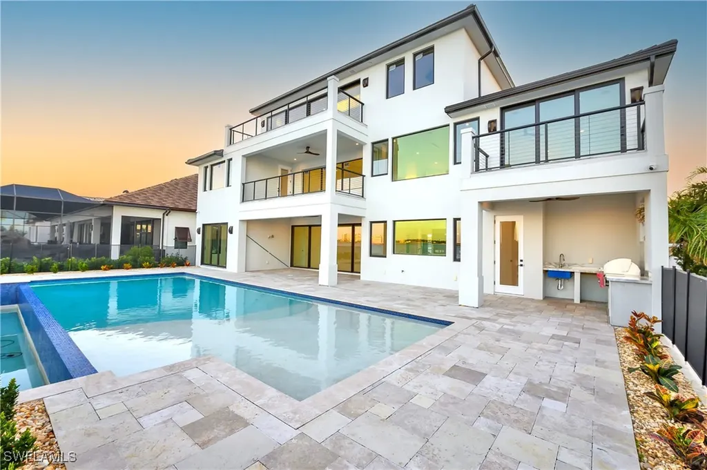 5735 Riverside Drive Cape Coral FL 33904