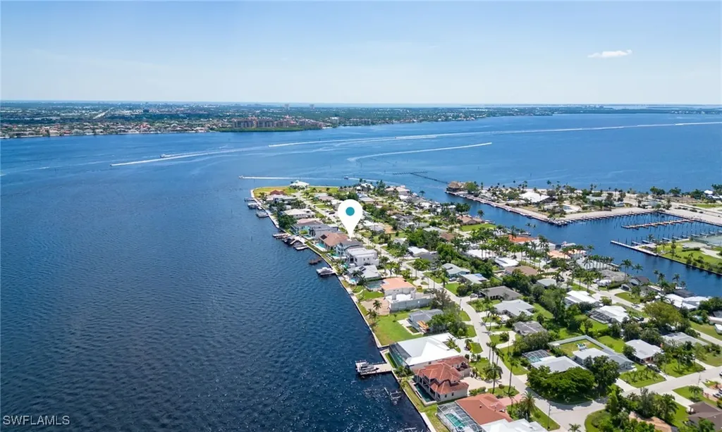 5735 Riverside Drive Cape Coral FL 33904