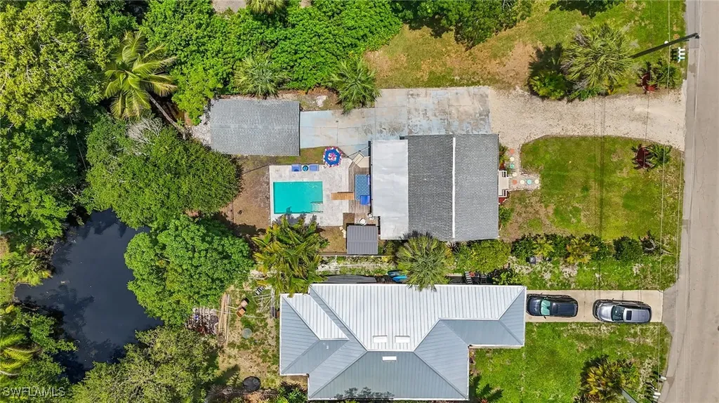 27654 Tennessee Street Bonita Springs FL 34135