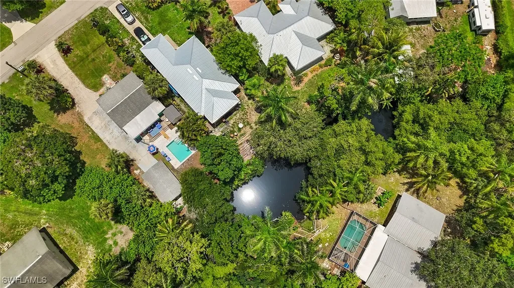 27654 Tennessee Street Bonita Springs FL 34135