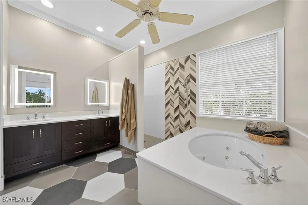 1537 Sand Castle Road Sanibel FL 33957